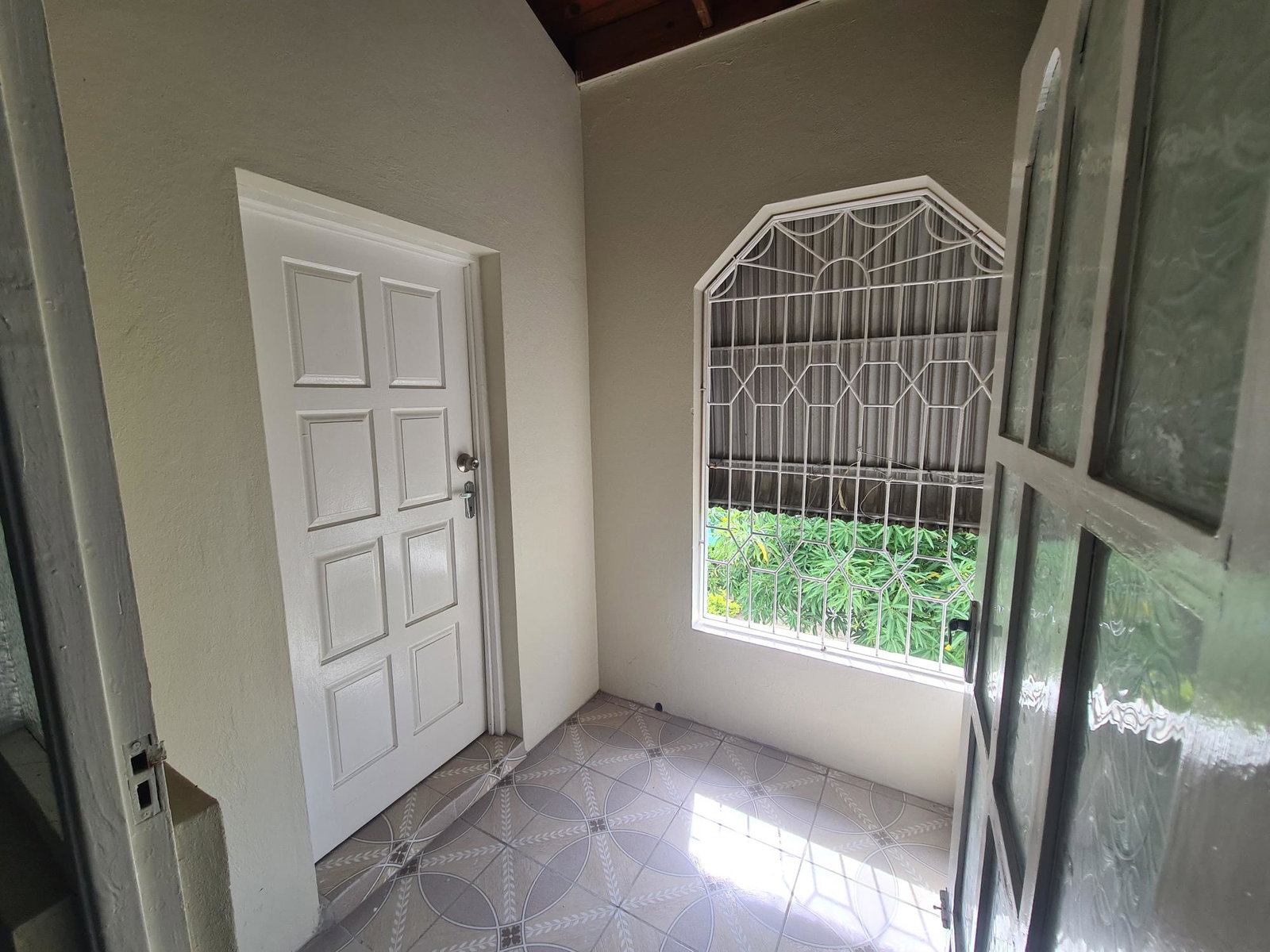 Thirteenth image of Lot 123 se 38th Way in Greater Portmore, St. Catherine, Jamaica - property is For Rent
