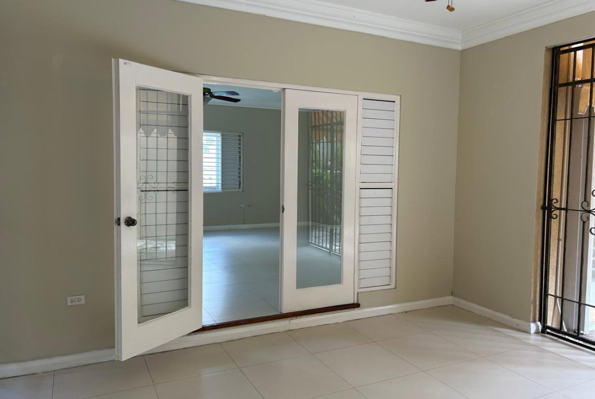 Twentieth image of Apt. 10-1 Upper Carmel Close in Kingston 8, St. Andrew, Jamaica - property is For Rent