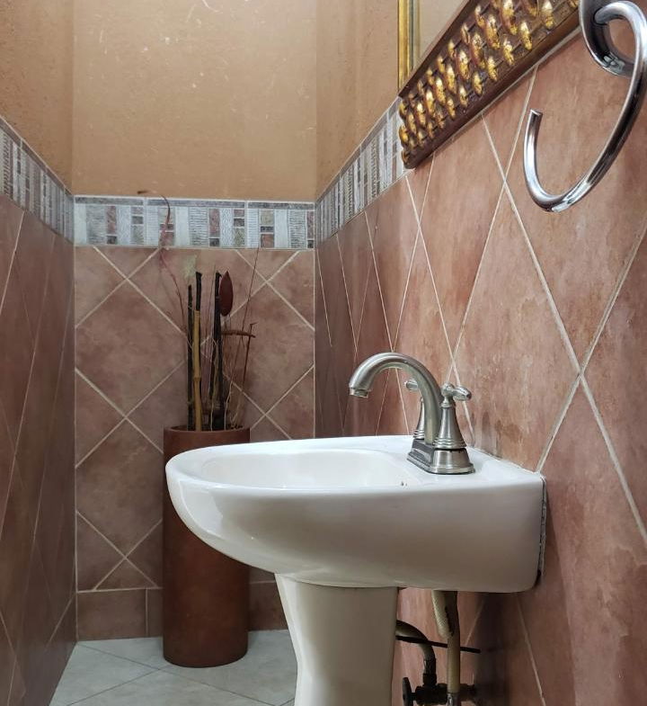 Tenth image of 54- Haining Crescent in Kingston 5, St. Andrew, Jamaica - property is For Rent