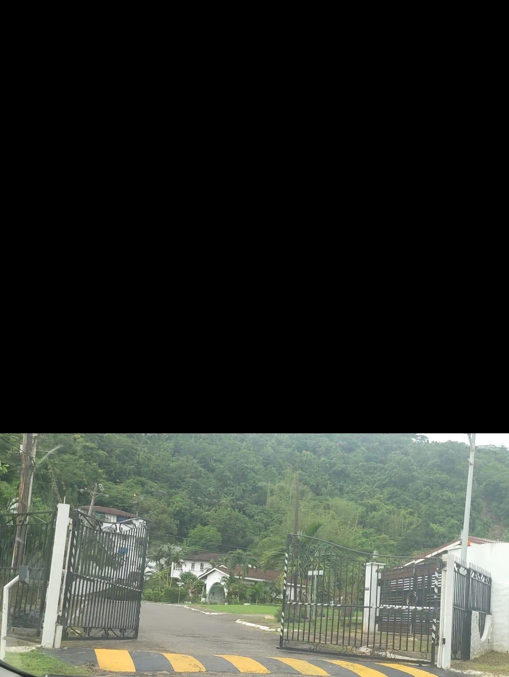 Spacious-4-Bedroom-Family-Home-for-Sale-in-St.-Andrew-Jamaica Third image of 7 Belgrade Close in Kingston 19, St. Andrew, Jamaica - property is For Sale