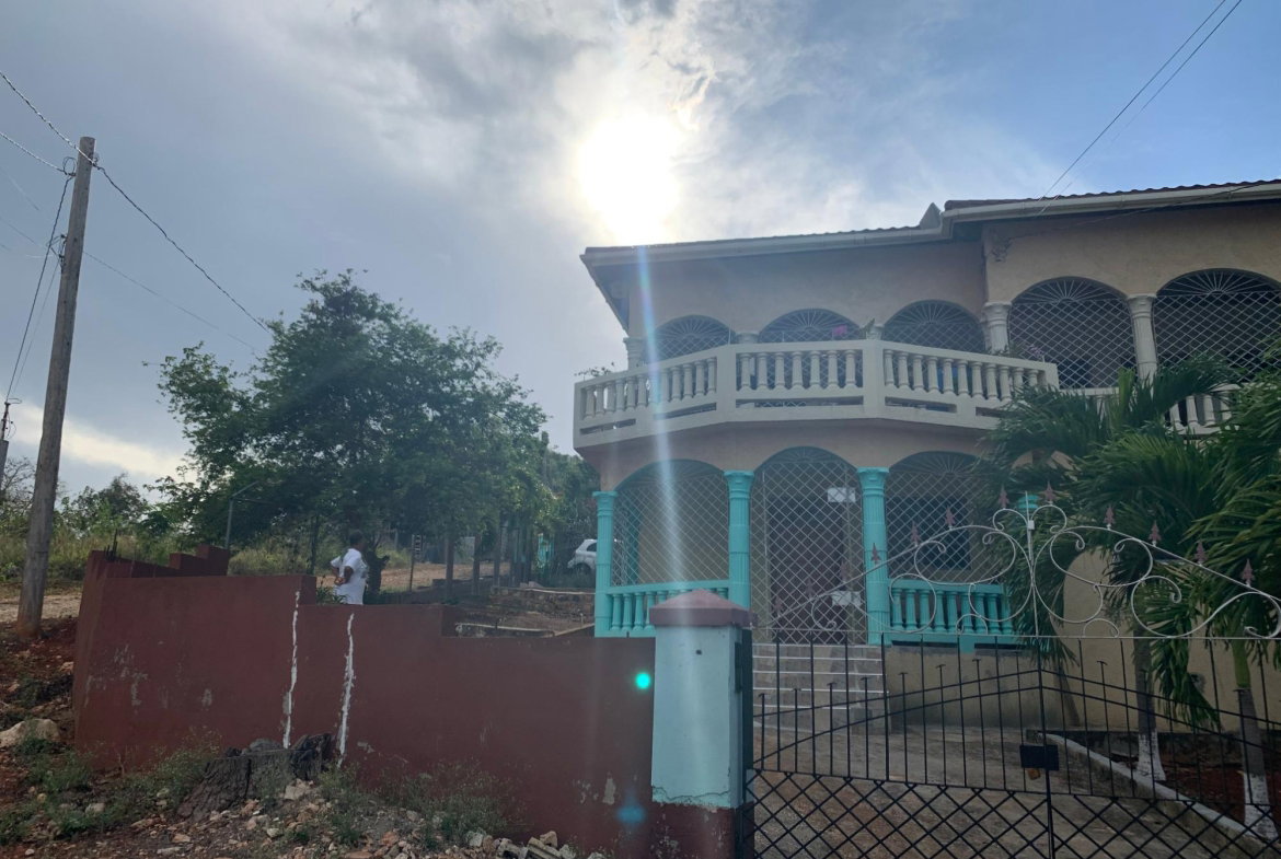 First image of 9 Barry And Lloyd’s in Spanish Town, St. Catherine, Jamaica - property is For Sale
