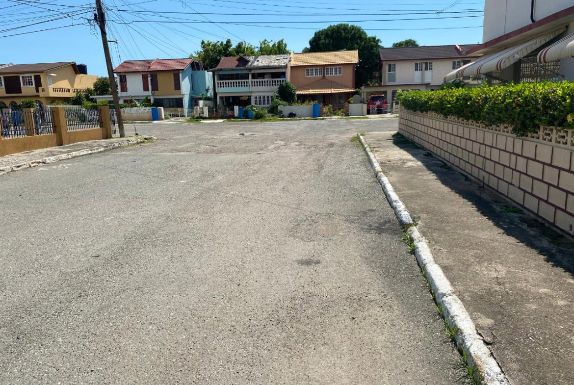 Second image of 193 Canal Drive in Bridgeport, St. Catherine, Jamaica - property is For Rent