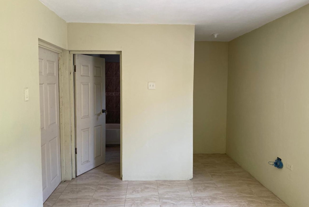 Eleventh image of 193 Canal Drive in Bridgeport, St. Catherine, Jamaica - property is For Rent