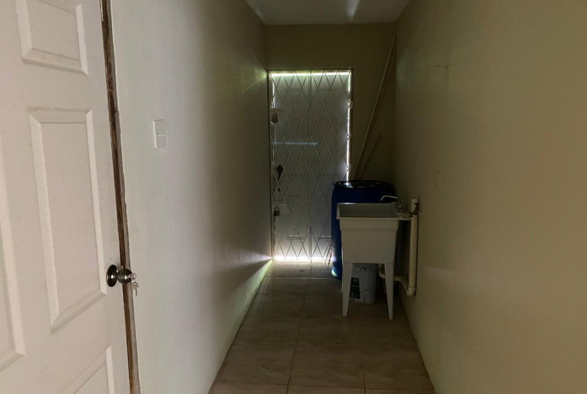 Sixteenth image of 193 Canal Drive in Bridgeport, St. Catherine, Jamaica - property is For Rent