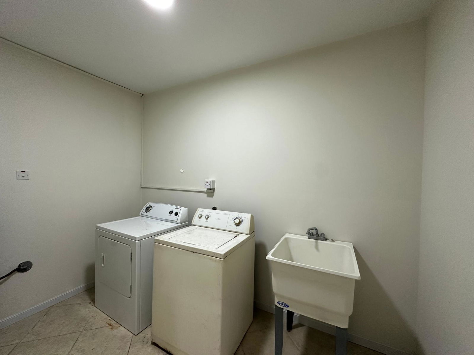 Spacious-4-Bedroom-Townhouse-for-Rent-in-Gated-Community-Kingston-6 Thirteenth image of 3-24 Paddington Terrace in Kingston 6, St. Andrew, Jamaica - property is For Rent