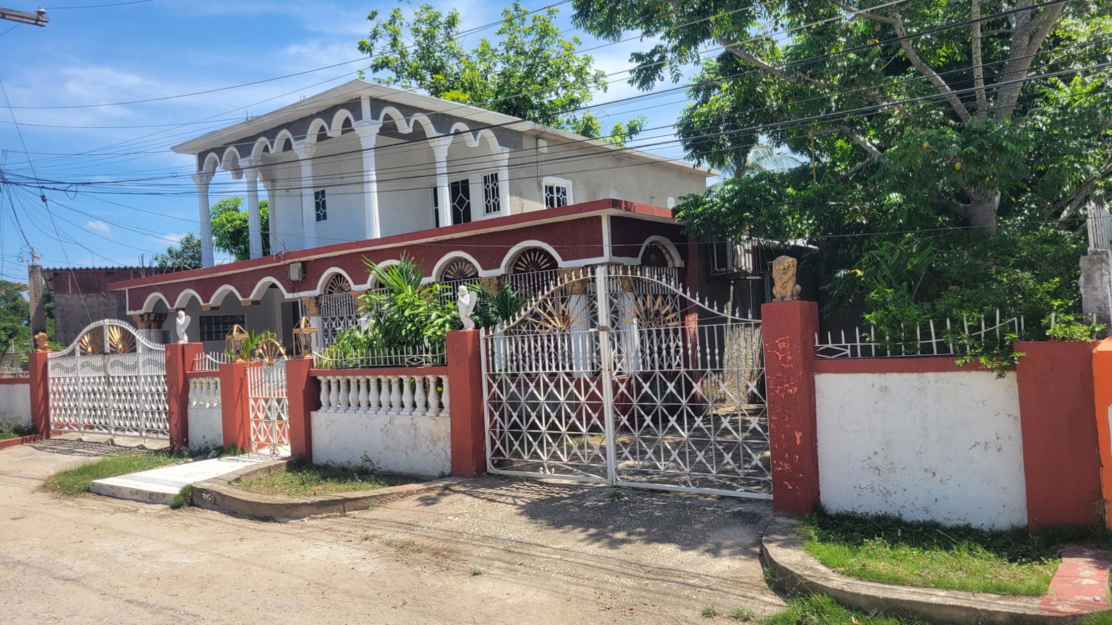 First image of 212 Mangerine Close in Spanish Town, St. Catherine, Jamaica - property is For Sale