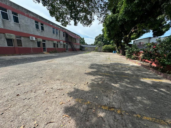 Fifth image of 15 Carlton Crescent in Kingston 5, St. Andrew, Jamaica - property is For Rent
