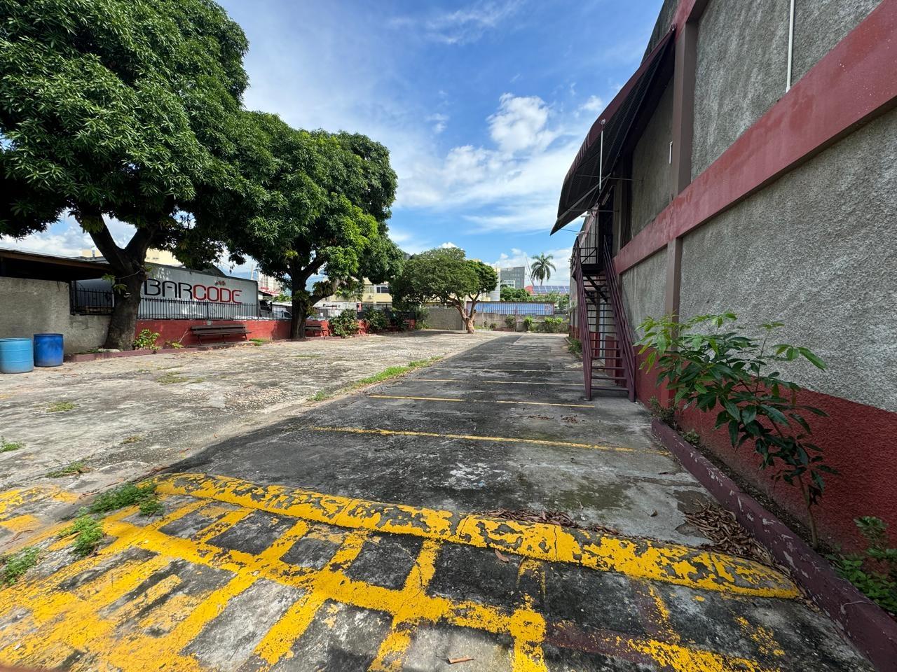 Eighth image of 15 Carlton Crescent in Kingston 5, St. Andrew, Jamaica - property is For Rent