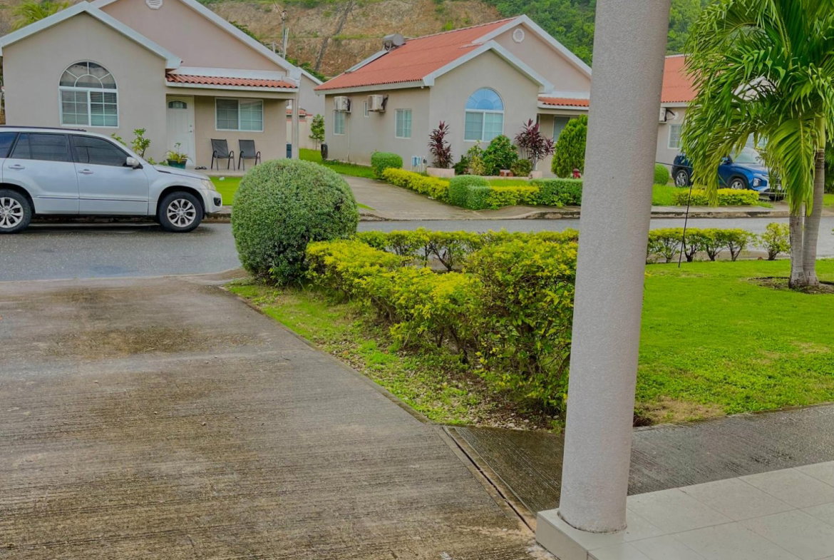 Fourth image of 124- Caymanas Country Club Est in Spanish Town, St. Catherine, Jamaica - property is For Rent