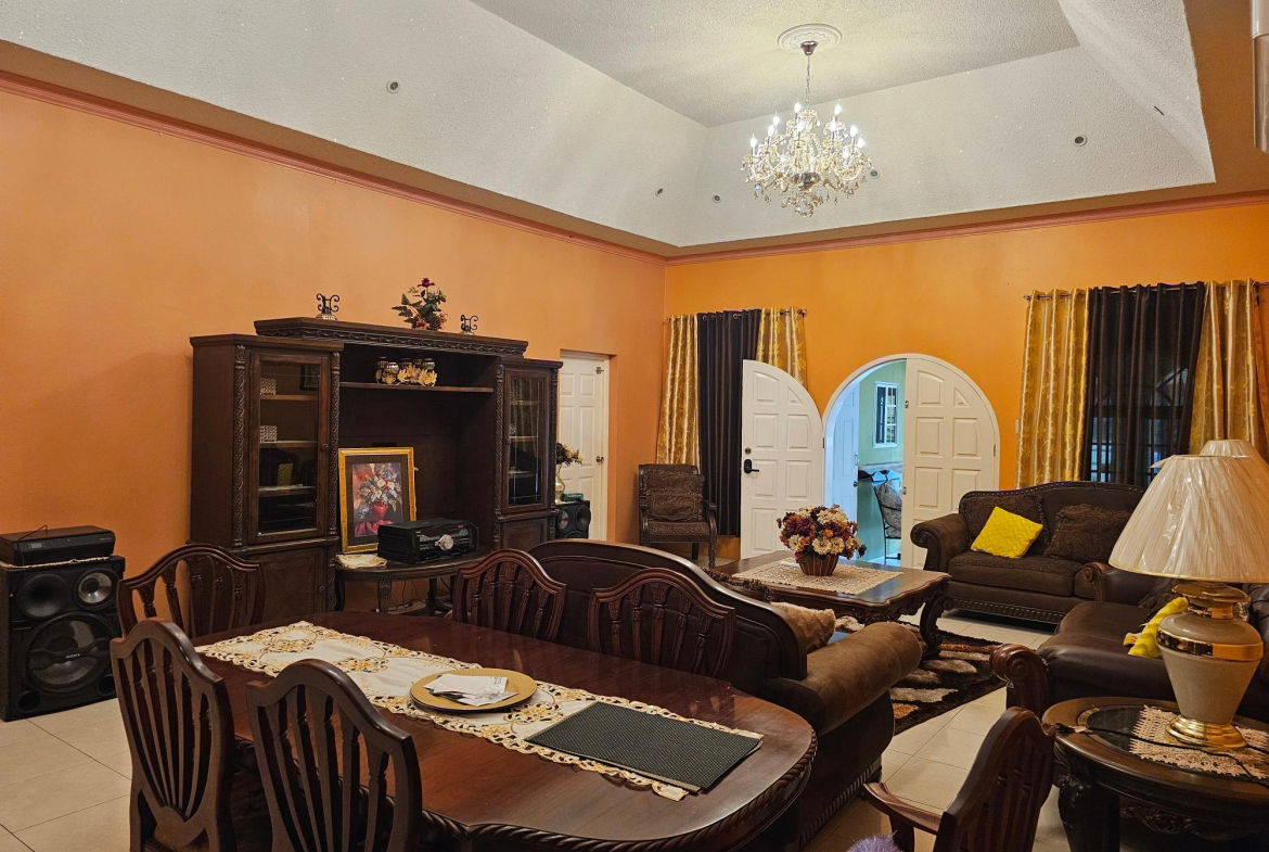 Thirteenth image of 1 - 14 Morningside Drive in Havendale, St. Andrew, Jamaica - property is For Rent