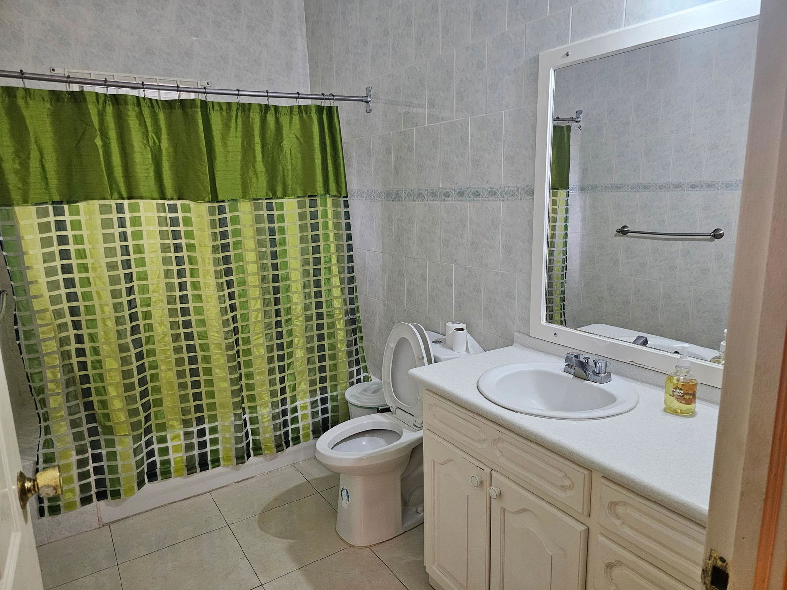 Twentieth image of 1 - 14 Morningside Drive in Havendale, St. Andrew, Jamaica - property is For Rent