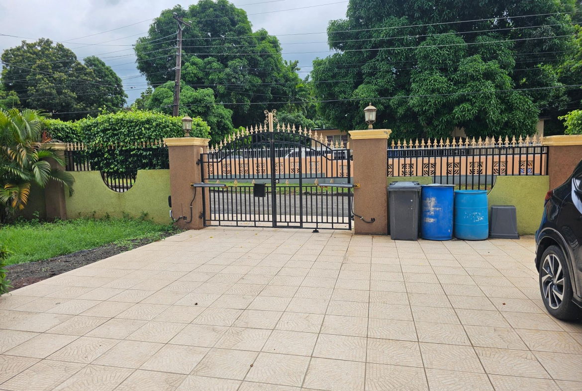 Third image of 1 - 14 Morningside Drive in Havendale, St. Andrew, Jamaica - property is For Rent