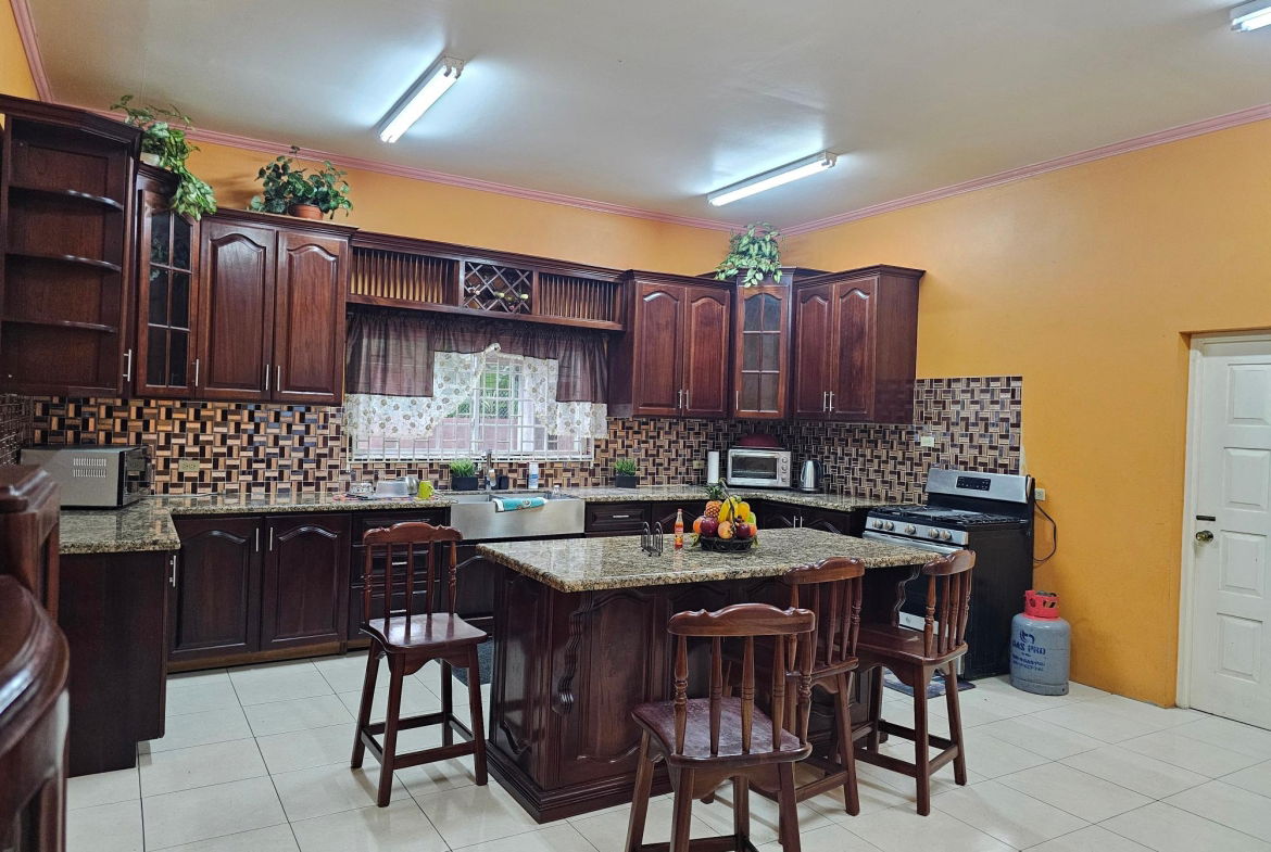 Eighth image of 1 - 14 Morningside Drive in Havendale, St. Andrew, Jamaica - property is For Rent