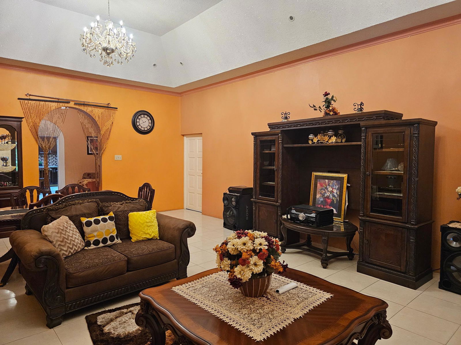 Tenth image of 1 - 14 Morningside Drive in Havendale, St. Andrew, Jamaica - property is For Rent