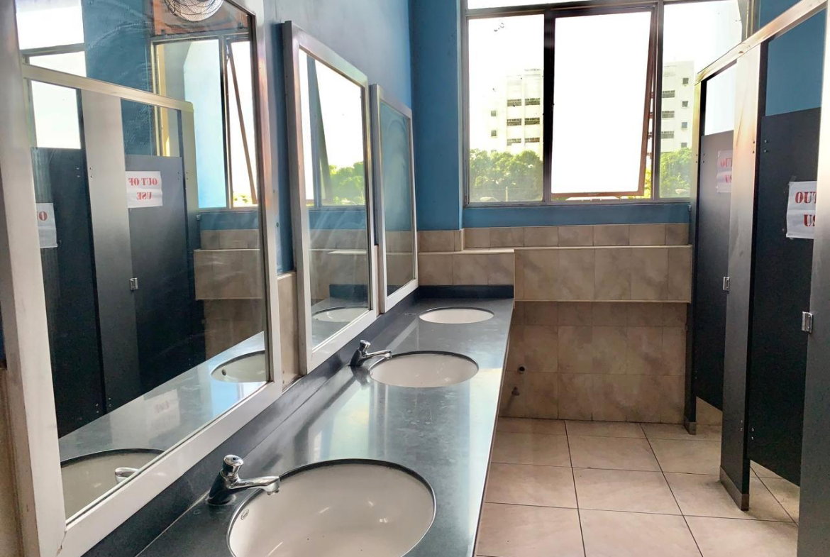 Ninth image of 7 North Street in KINGSTON, Kingston, Jamaica - property is For Rent