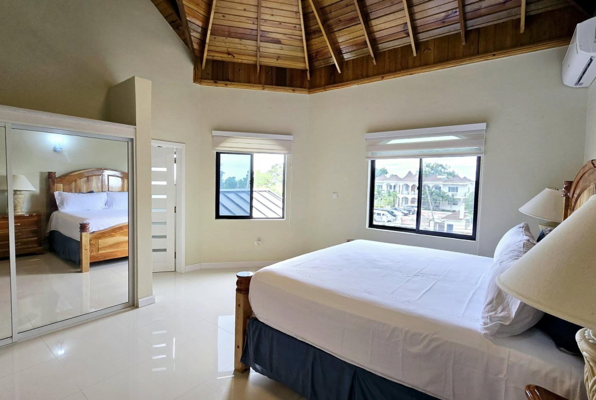 Seventeenth image of 7-224 Patterson Avenue, Ironsho in Ironshore, St. James, Jamaica - property is For Rent