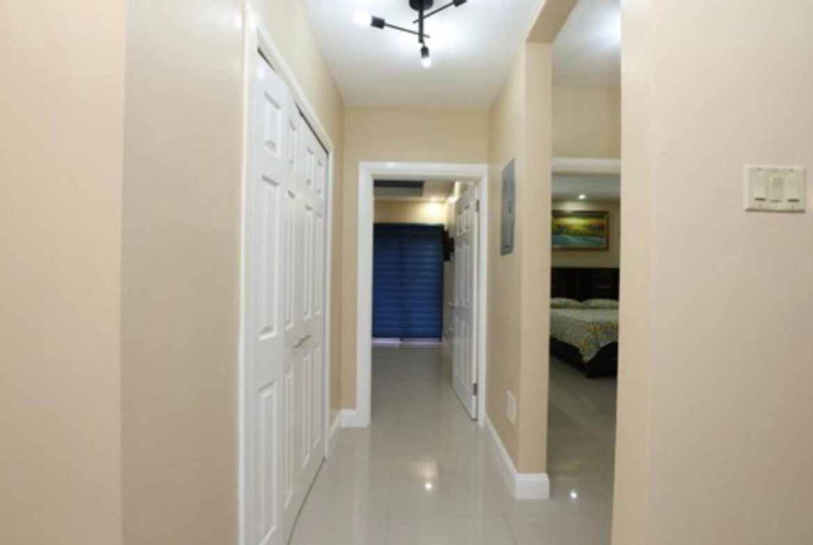 Eleventh image of 4-7 Roseneath Avenue in Kingston 6, St. Andrew, Jamaica - property is For Rent