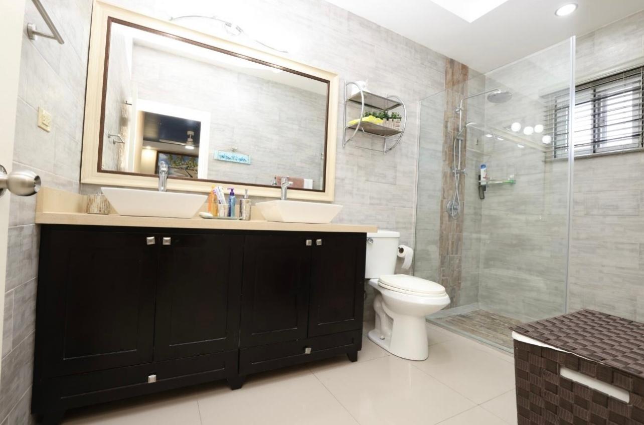 Sixteenth image of 4-7 Roseneath Avenue in Kingston 6, St. Andrew, Jamaica - property is For Rent