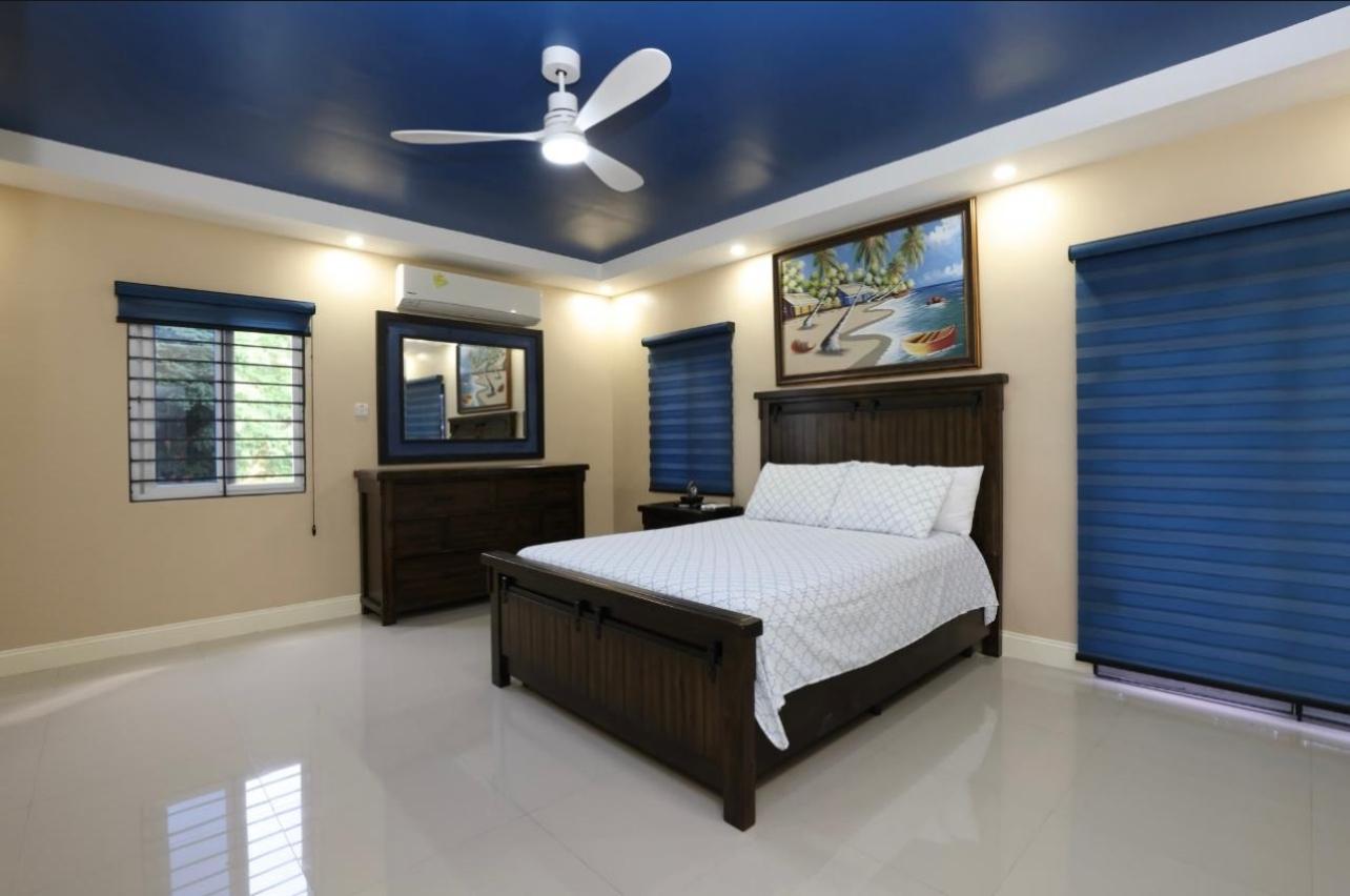 Tenth image of 4-7 Roseneath Avenue in Kingston 6, St. Andrew, Jamaica - property is For Rent