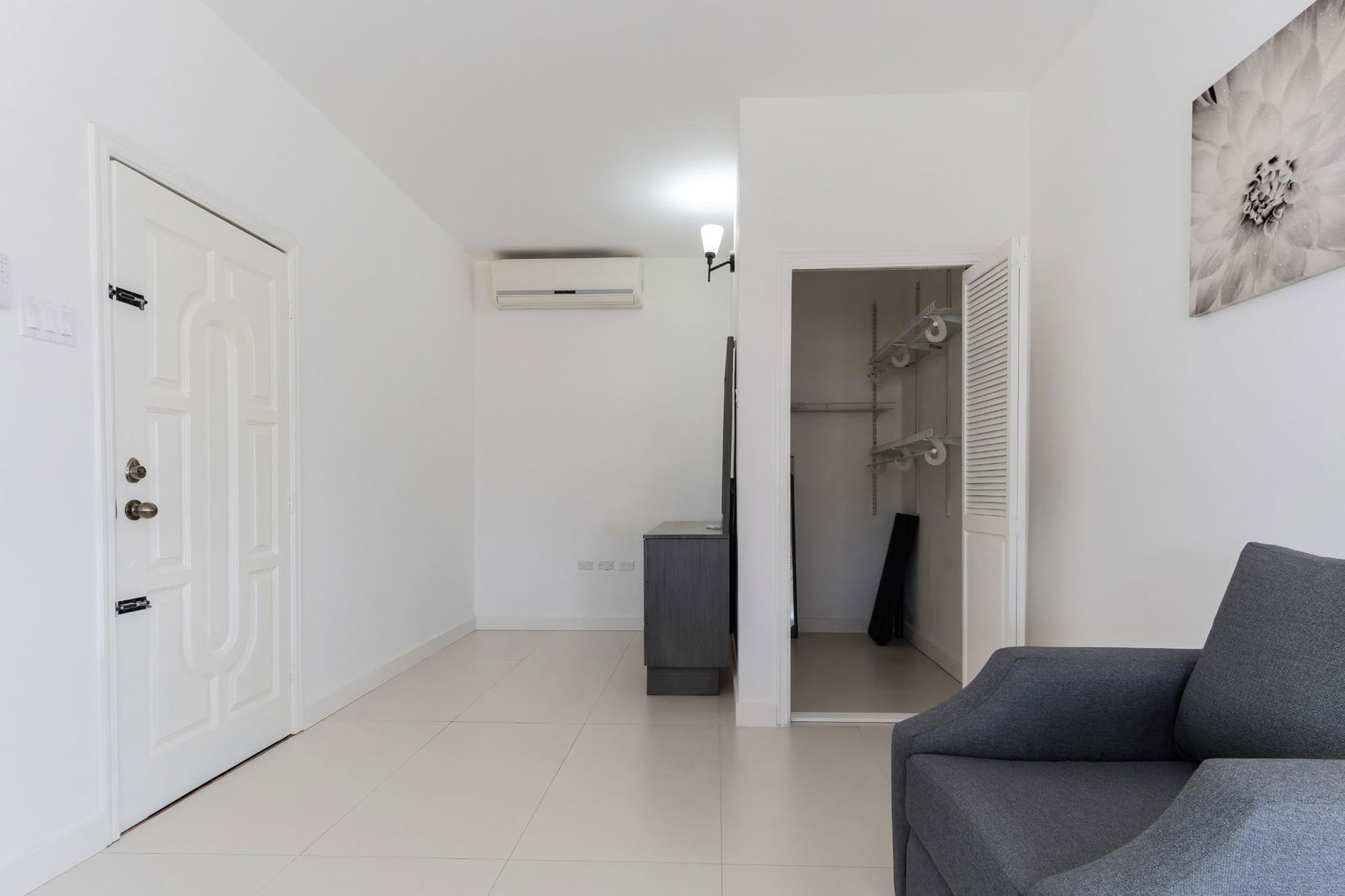 Twelfth image of 29-28a Upper Waterloo Road in Kingston 10, St. Andrew, Jamaica - property is For Rent