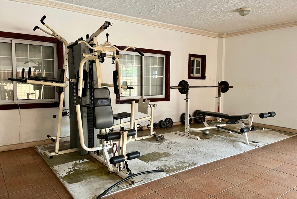 Thirteenth image of 29-28a Upper Waterloo Road in Kingston 10, St. Andrew, Jamaica - property is For Rent