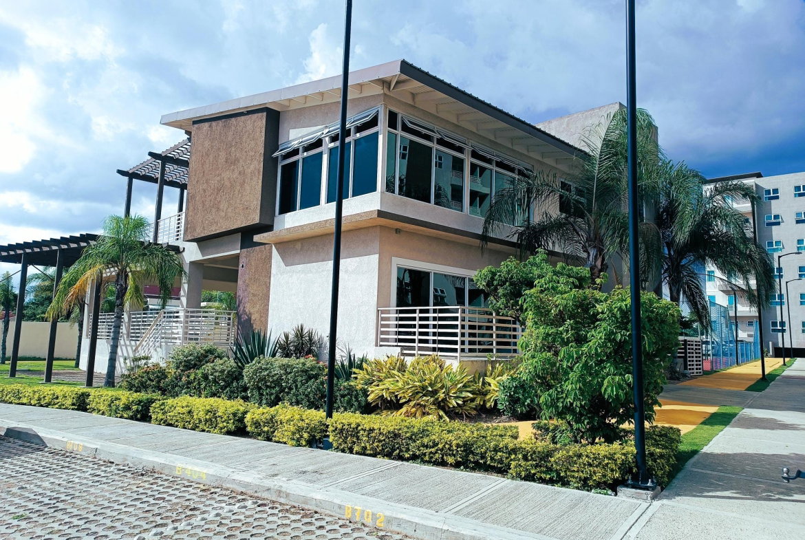 Third image of B-311-14-17 Crieffe Road in Kingston 6, St. Andrew, Jamaica - property is For Rent