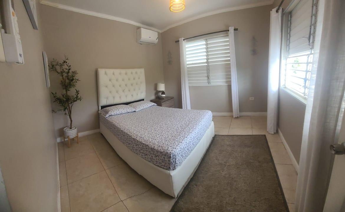 Seventh image of 18-40 Paddington Terrace in Kingston 6, St. Andrew, Jamaica - property is For Rent