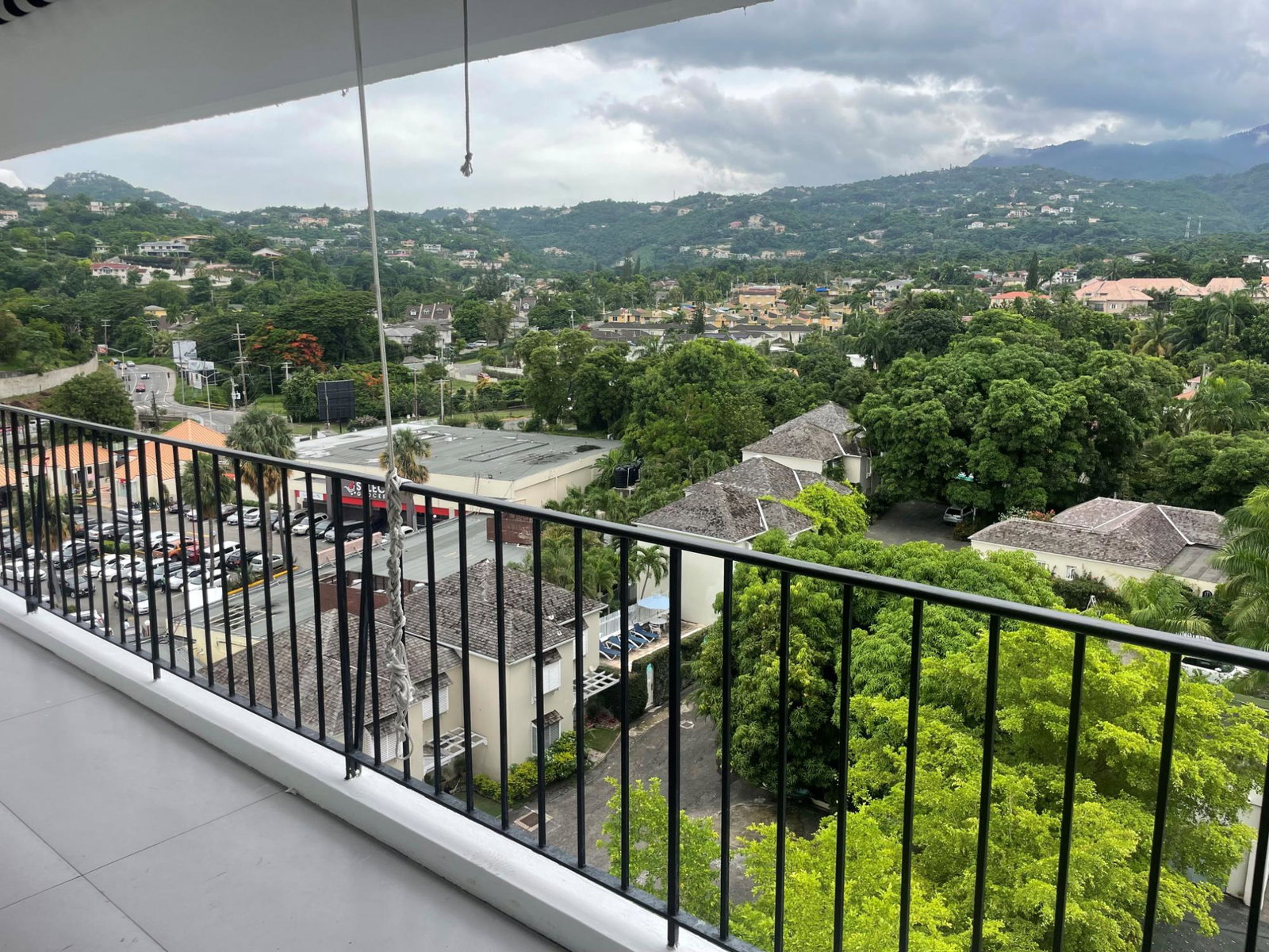 Eighth image of 7c- Manor Park Drive in Kingston 8, St. Andrew, Jamaica - property is For Rent