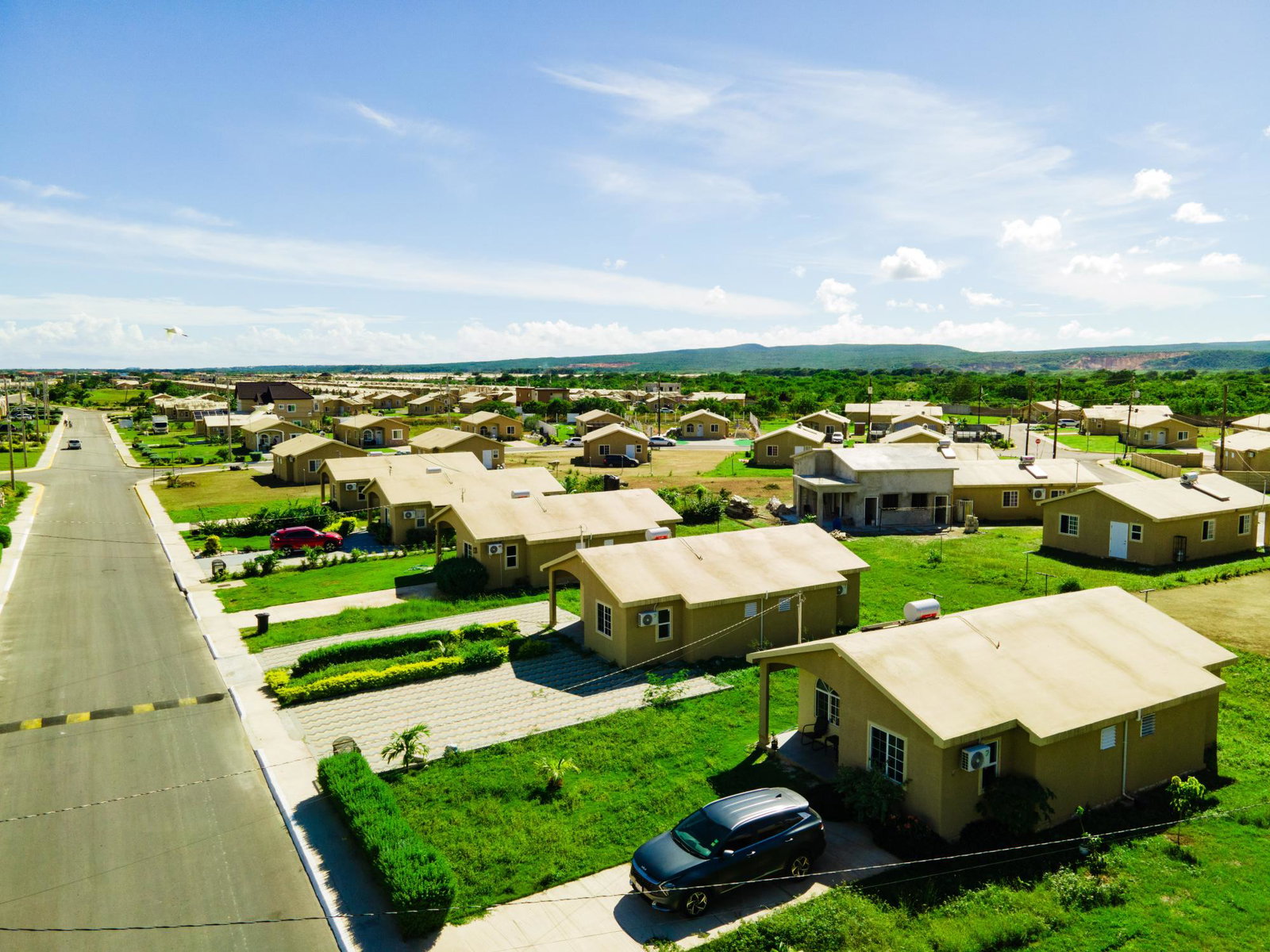 Eighteenth image of Lot 1975- Phoenix Park Village Pha in Phoenix Park, St. Catherine, Jamaica - property is For Rent