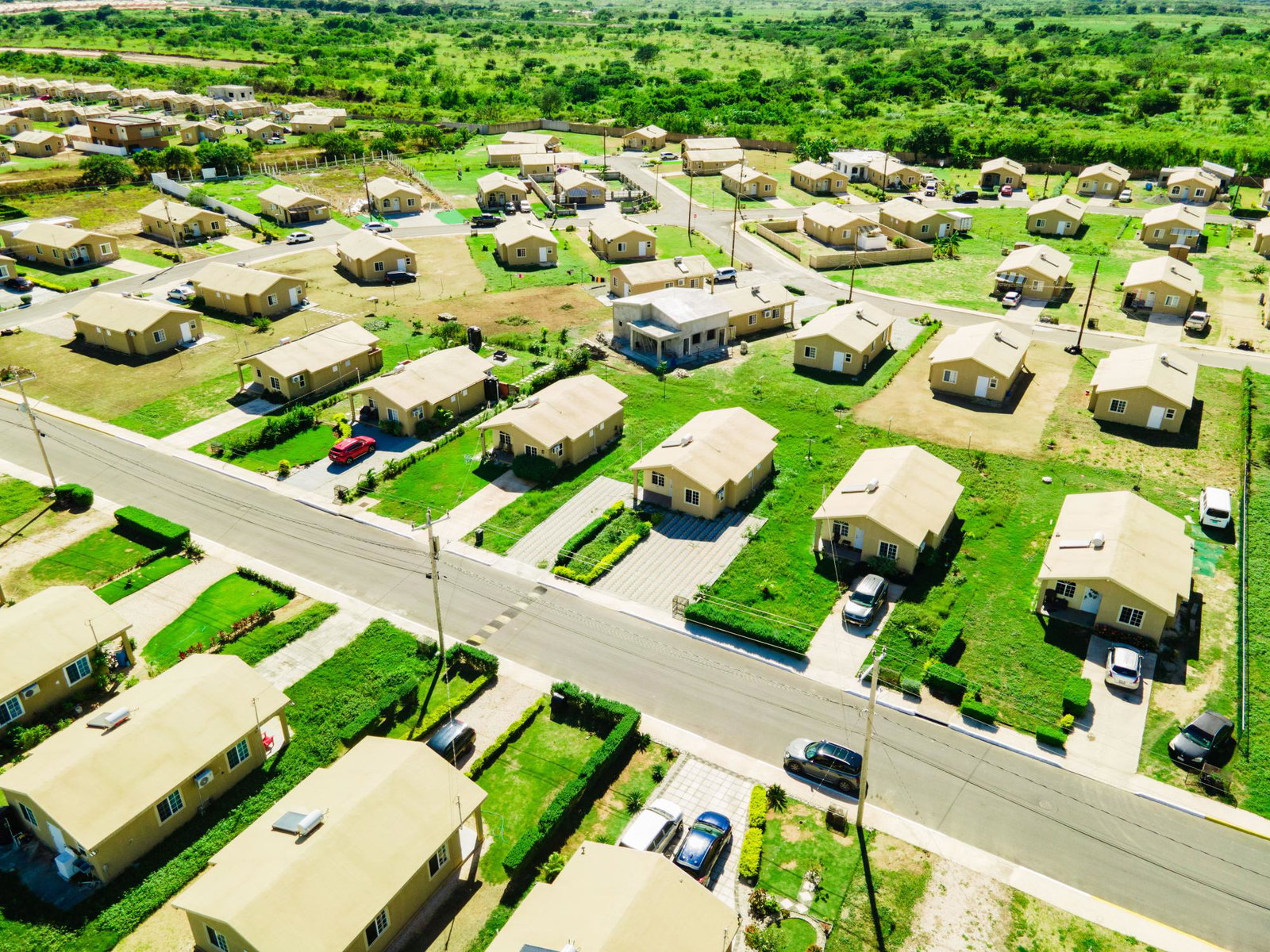 Nineteenth image of Lot 1975- Phoenix Park Village Pha in Phoenix Park, St. Catherine, Jamaica - property is For Rent