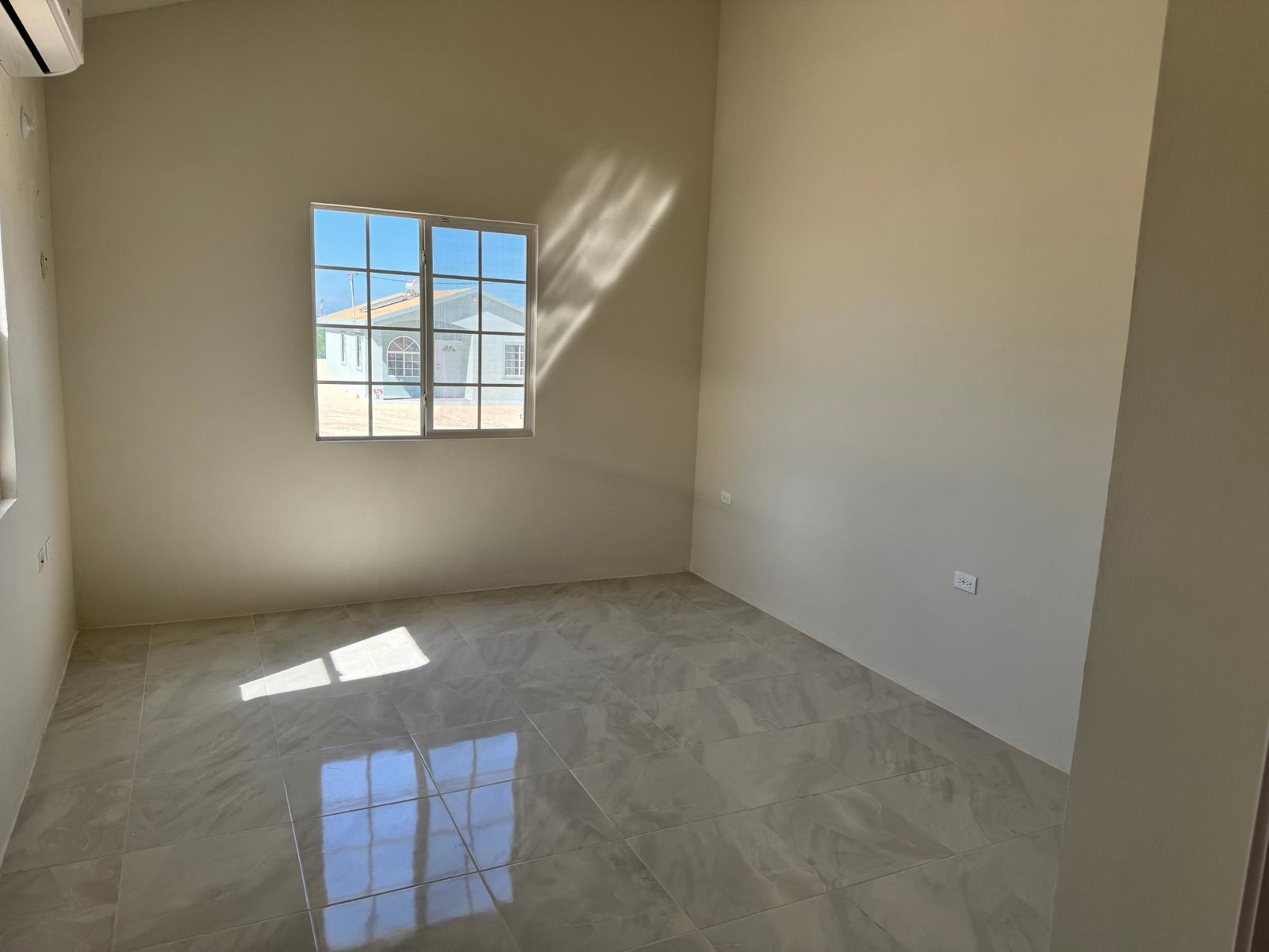 Ninth image of 463 Camelot Village,phase 5 in Discovery Bay, St. Ann, Jamaica - property is For Rent