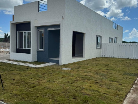 First image of Lot 2-lot 2 Great House Estates in Old Harbour, St. Catherine, Jamaica - property is For Sale