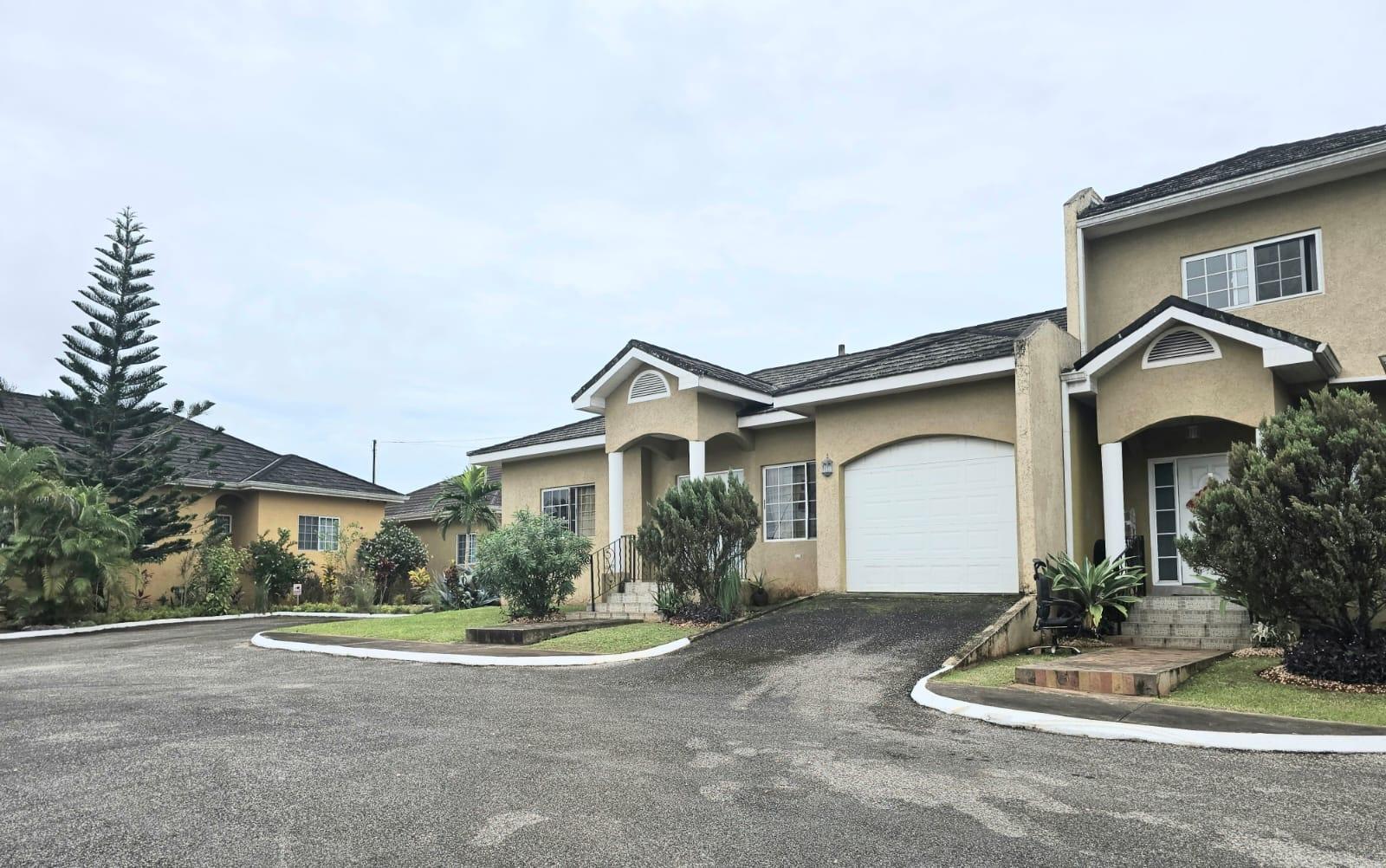 Eighth image of 1a-pearl Cove 30 Villa Road, Mandeville in Mandeville, Manchester, Jamaica - property is For Sale