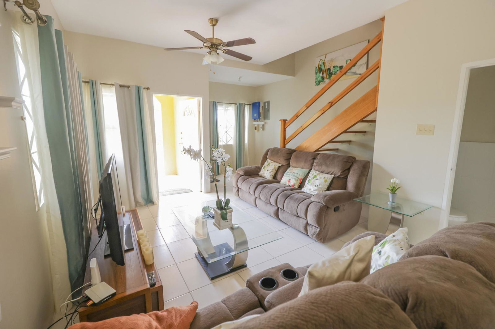 Stunning-2BR-Townhouse-for-Rent-in-Runaway-Bay-Jamaica Second image of 509- Canoe Drive The Savannah in Runaway Bay, St. Ann, Jamaica - property is For Rent