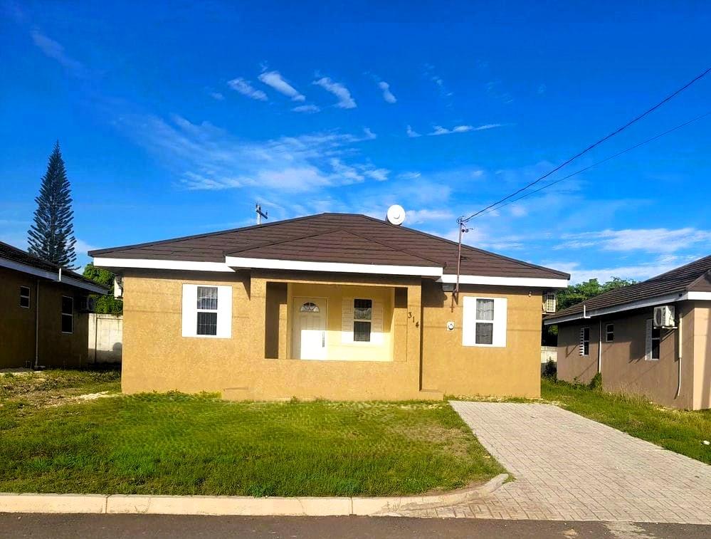 Second image of 314- Colbeck Manor in Old Harbour, St. Catherine, Jamaica - property is For Rent