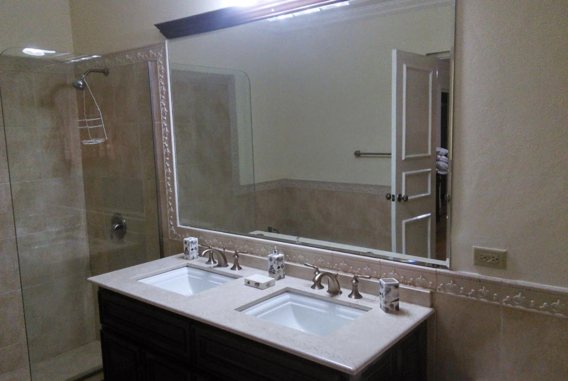 Tenth image of B3-6 Long Lane in Kingston 8, St. Andrew, Jamaica - property is For Rent