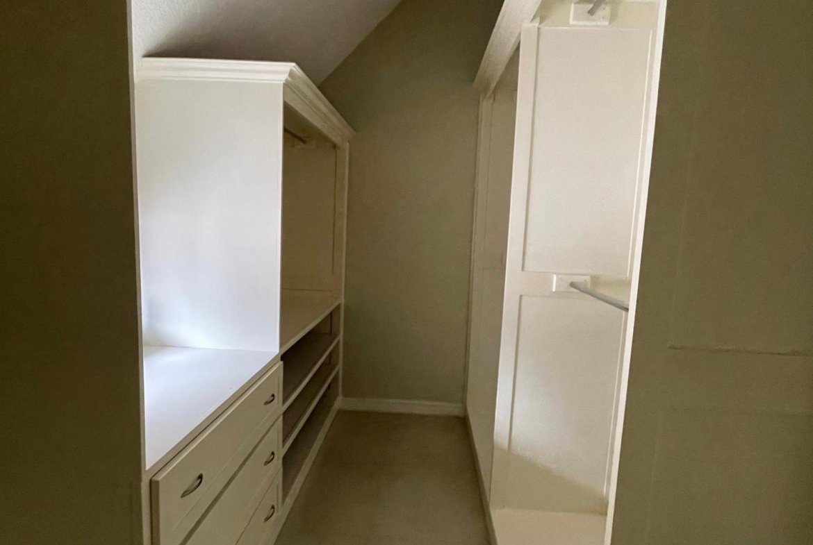 Eighteenth image of Apt #7-11 Sandhurst Crescent in Kingston 6, St. Andrew, Jamaica - property is For Rent
