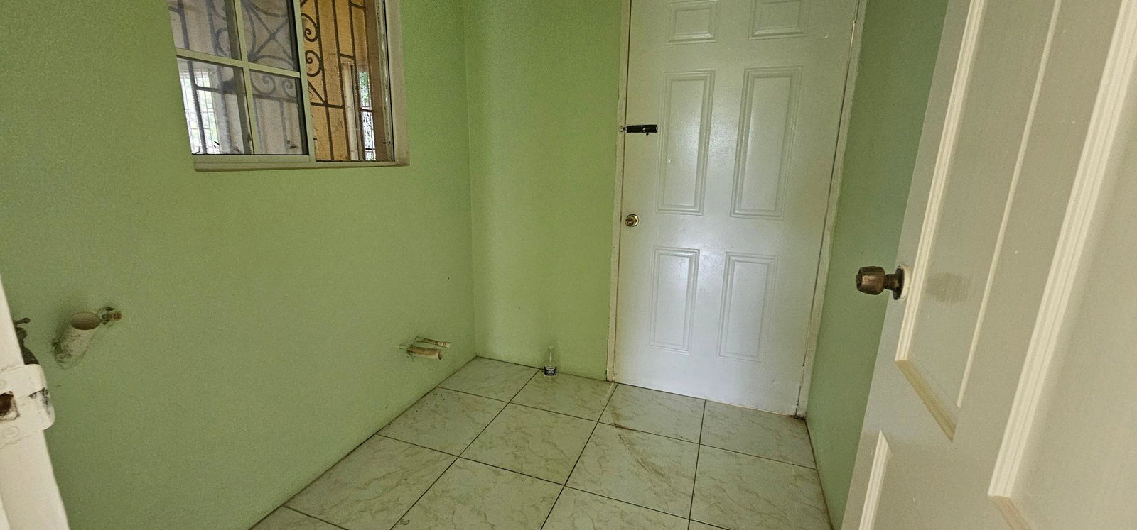Seventeenth image of 145 Montclair Heights in May Pen, Clarendon, Jamaica - property is For Sale