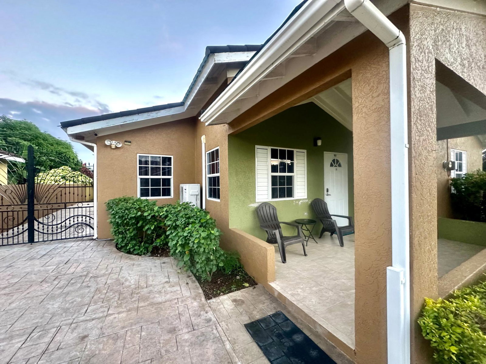 Stunning-3-Bedroom-House-for-Sale-in-Drax-Hall-Country-Club-St.-Ann Second image of 355 Cedar Crescent in Ocho Rios, St. Ann, Jamaica - property is For Sale