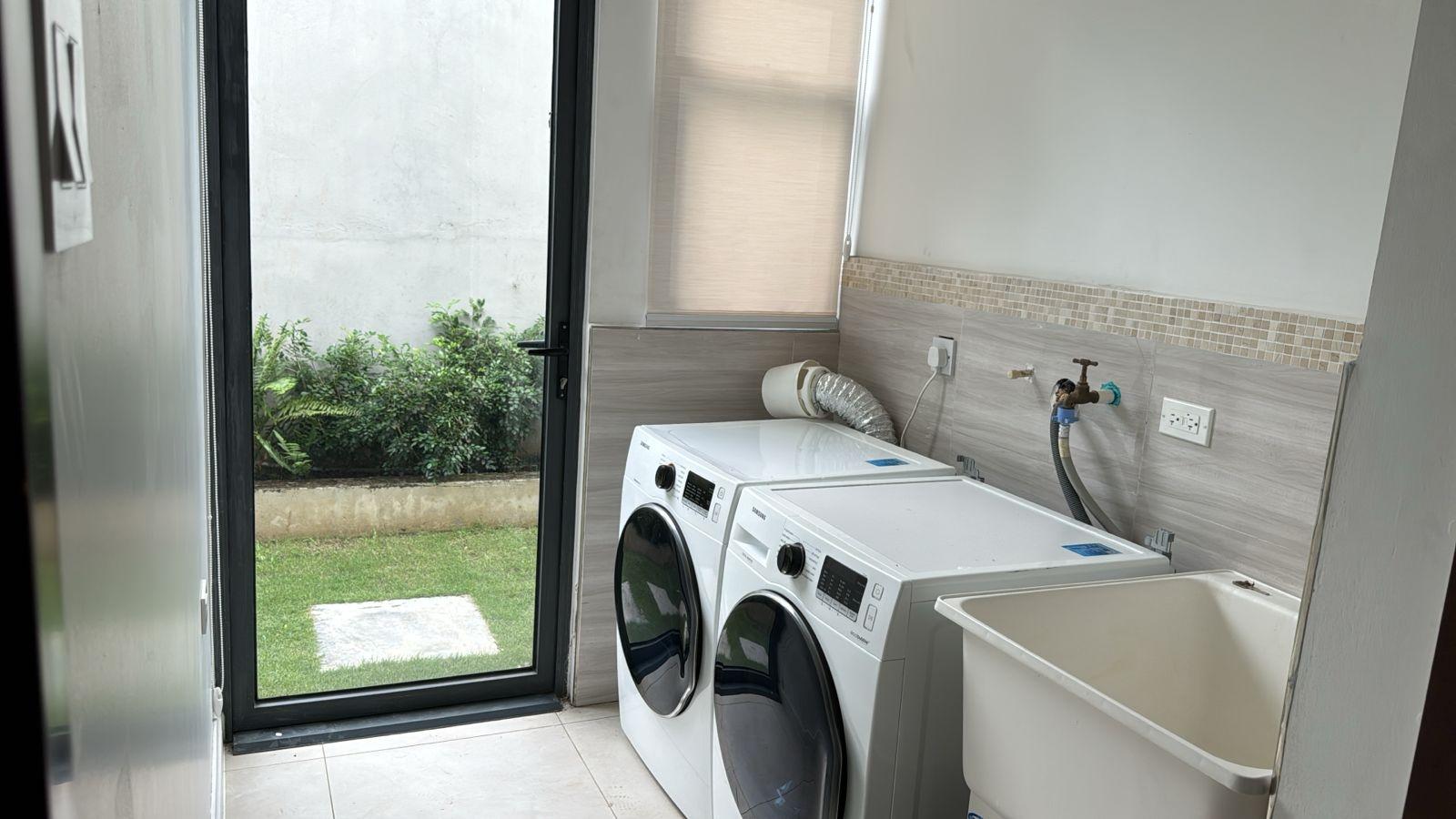 Eleventh image of 1-29 Dillsbury Avenue, Kingsto in Kingston 6, St. Andrew, Jamaica - property is For Rent