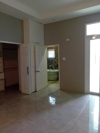 Twenty-Second image of Th2-2 Par Drive, Kingston 8 in Kingston 8, St. Andrew, Jamaica - property is For Rent