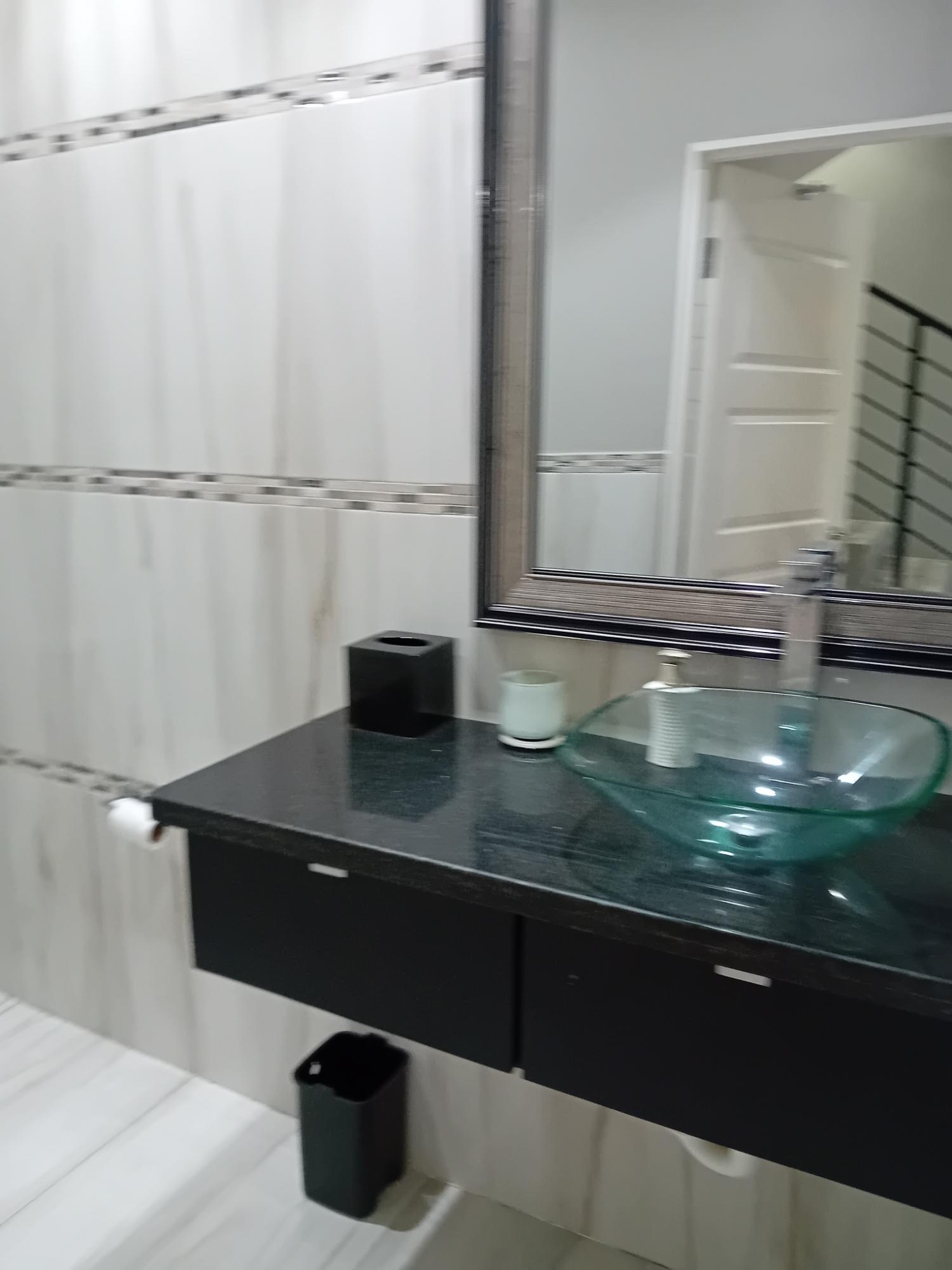 Seventh image of Th2-2 Par Drive, Kingston 8 in Kingston 8, St. Andrew, Jamaica - property is For Rent