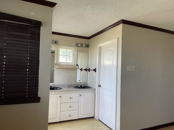 Eleventh image of Portlandia Close, Long mo in Kingston 6, St. Andrew, Jamaica - property is For Rent