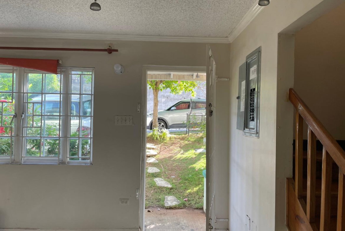 Eighth image of Portlandia Close, Long mo in Kingston 6, St. Andrew, Jamaica - property is For Rent