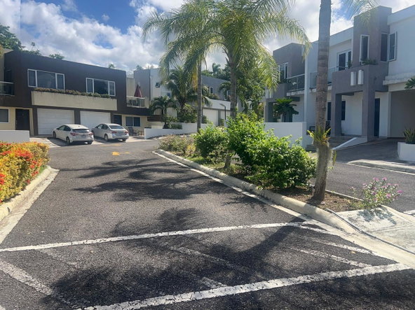 Fifteenth image of 2-1a -1b Peters Avenue in Spring Garden, St. James, Jamaica - property is For Rent