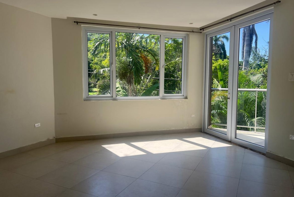 Sixth image of 2-1a -1b Peters Avenue in Spring Garden, St. James, Jamaica - property is For Rent