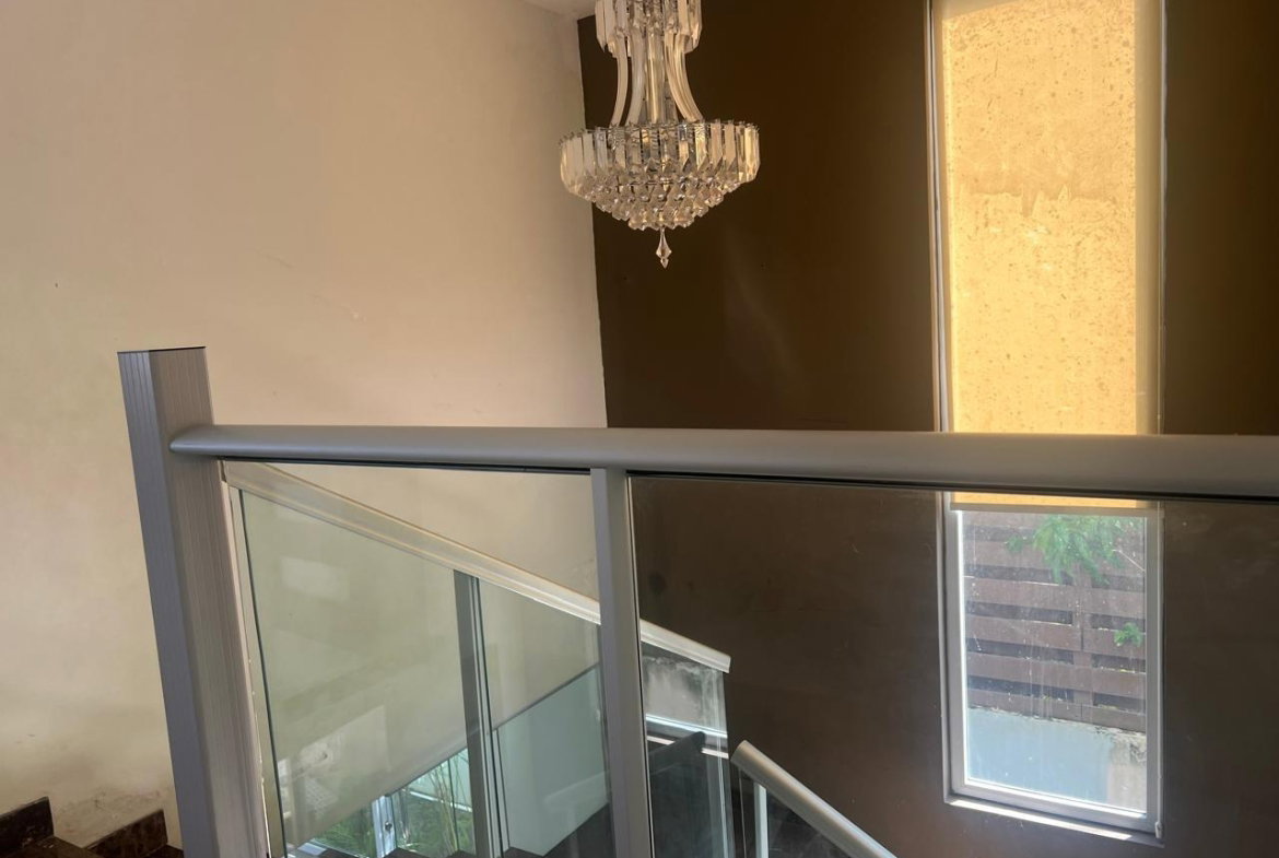 Eighth image of 2-1a -1b Peters Avenue in Spring Garden, St. James, Jamaica - property is For Rent