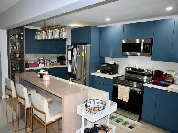 First image of 8-9 Seymour Avenue in Kingston 6, St. Andrew, Jamaica - property is For Rent