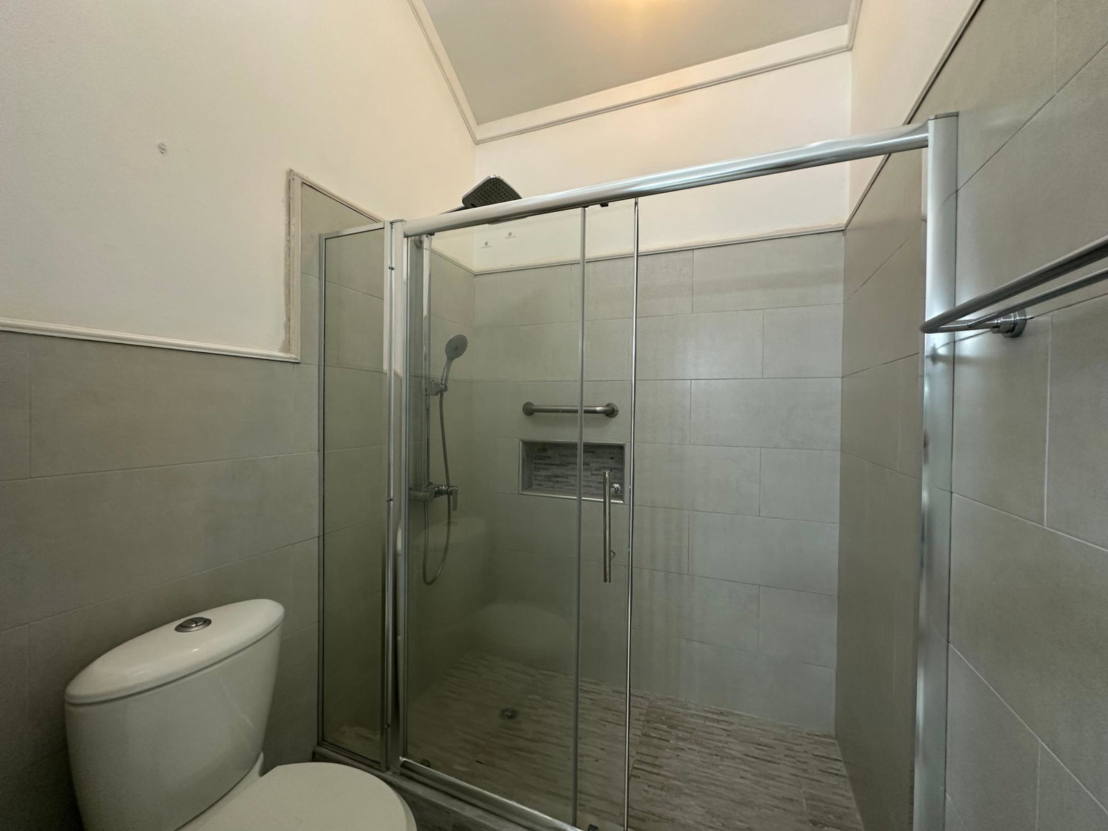 Stunning-4-Bed-Townhouse-for-Rent-in-Kingston-8-Glen-Abbey Fifteenth image of 11-13a Norbrook Road in Kingston 8, St. Andrew, Jamaica - property is For Rent