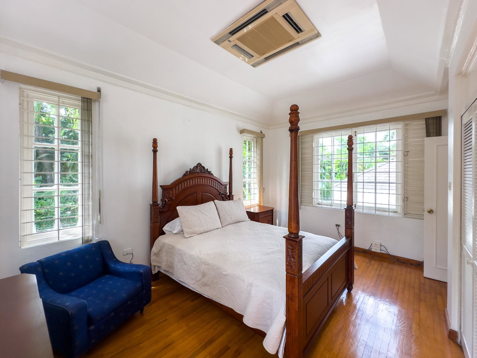 Stunning-4-Bed-Townhouse-for-Rent-in-Kingston-8-Glen-Abbey Seventeenth image of 11-13a Norbrook Road in Kingston 8, St. Andrew, Jamaica - property is For Rent